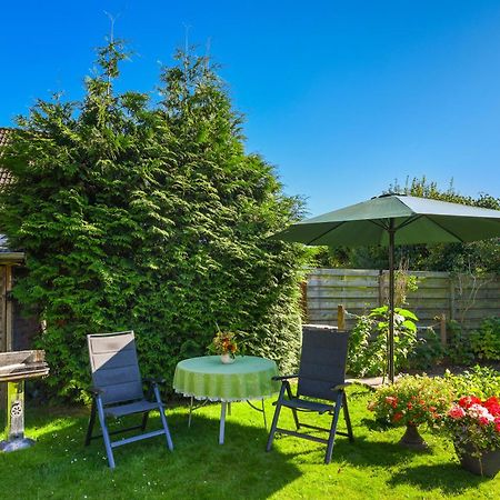 Ferienwohnung Im Haus Weinstock เอเซินส์ ภายนอก รูปภาพ
