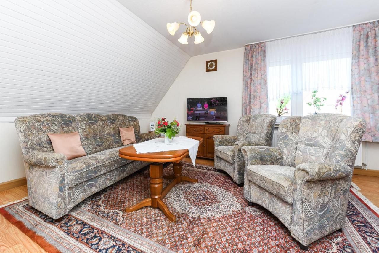 Ferienwohnung Im Haus Weinstock เอเซินส์ ภายนอก รูปภาพ