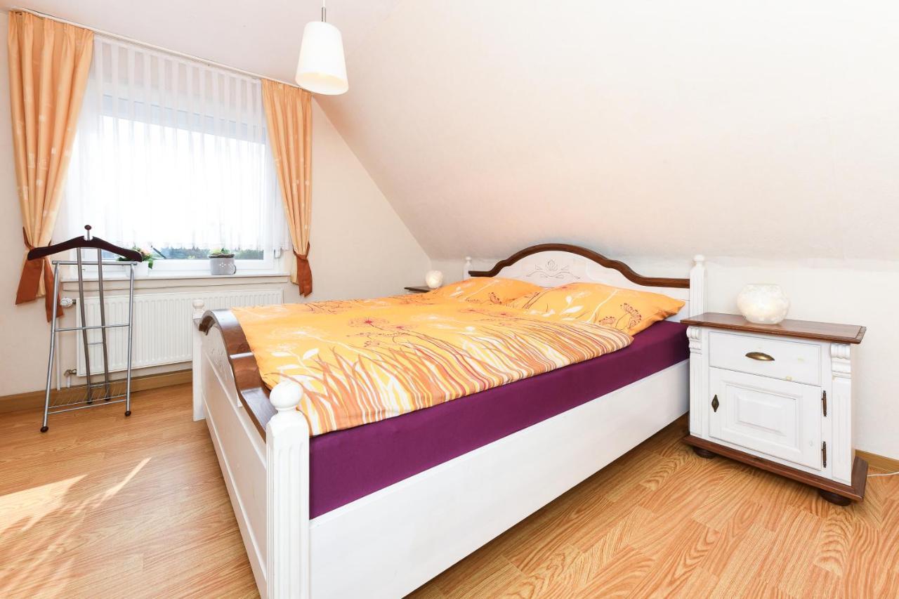 Ferienwohnung Im Haus Weinstock เอเซินส์ ภายนอก รูปภาพ